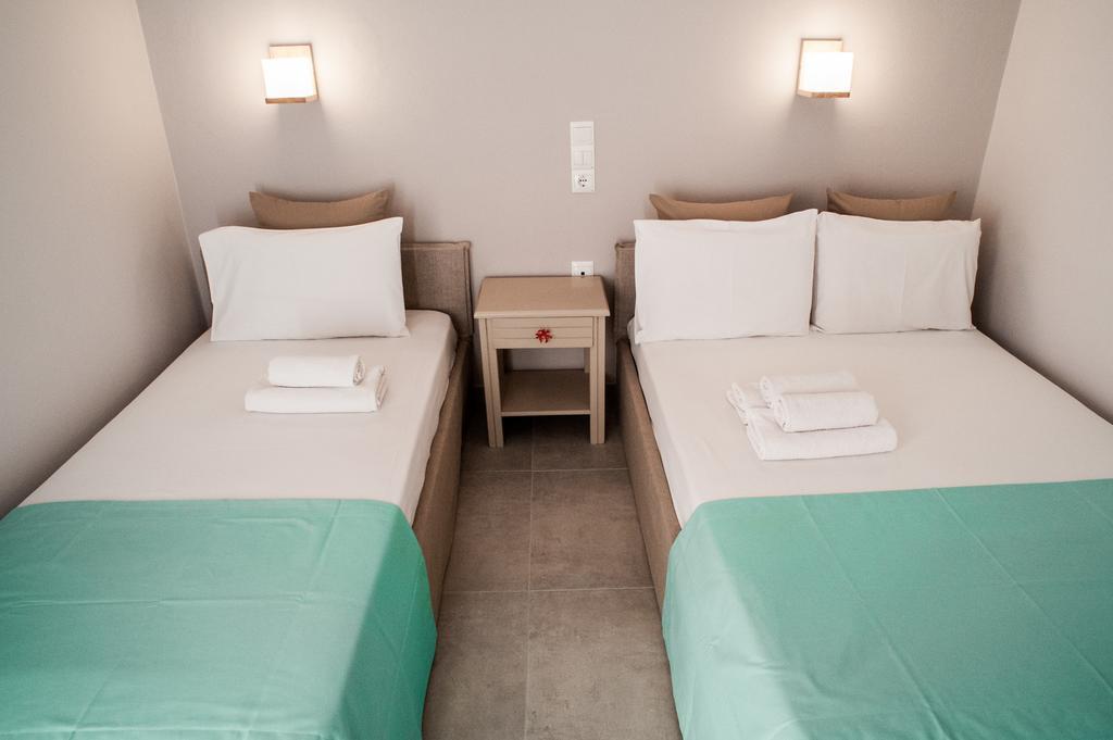 Kochili Apartments Néos Pírgos Extérieur photo